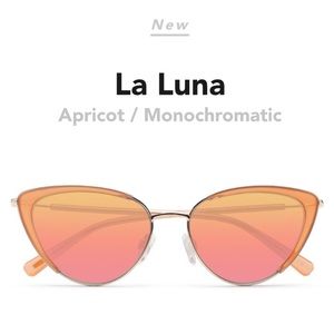 D’blanc La Luna Sunglasses in Apricot/Monochrome